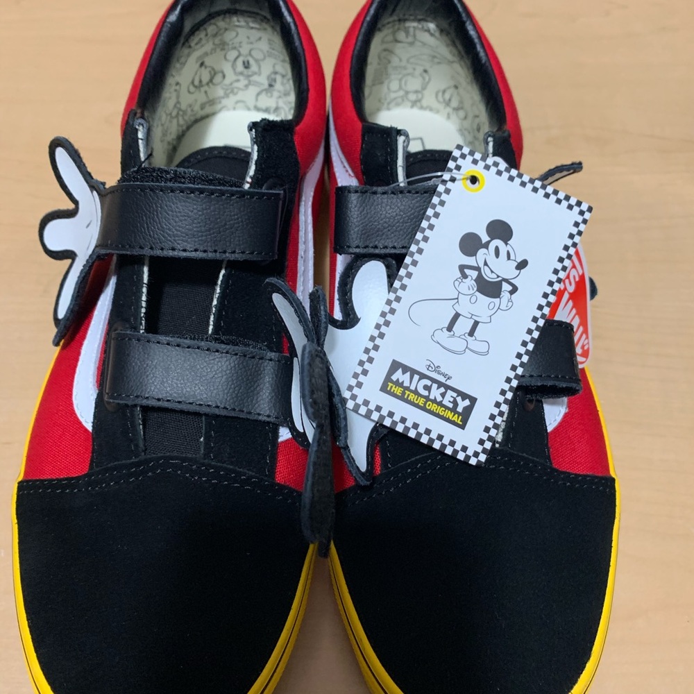 New with tags Disney Mickey Mouse Vans